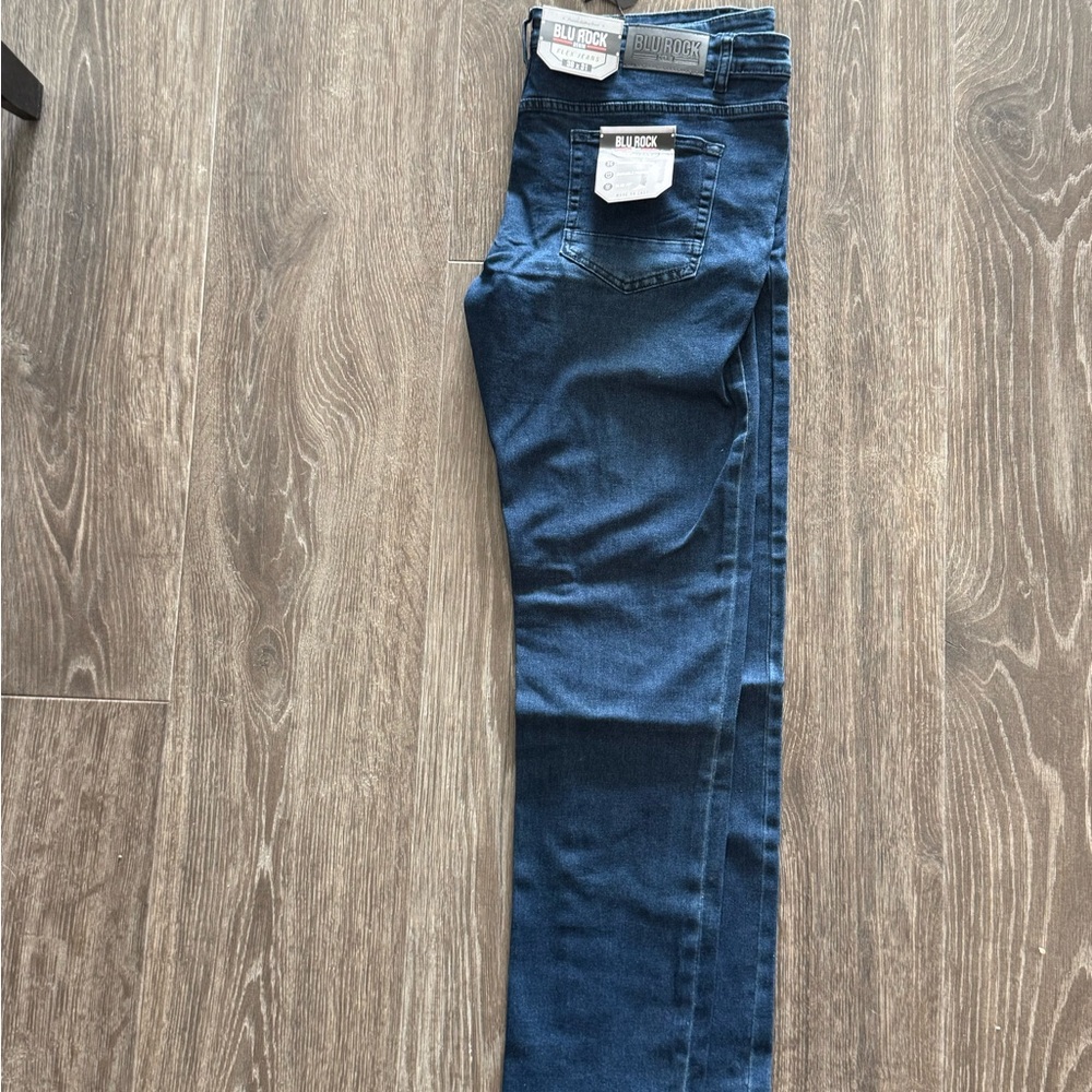 Blu Rock -4 Way Stretch Men’s Slim Jeans - Dark Blue Size 38x31 - New With Tags